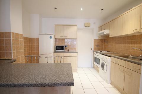 2 bedroom flat to rent, Malden Road, Chalk Farm, NW5