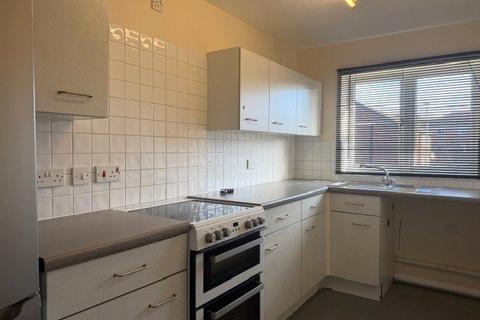2 bedroom apartment to rent, Williams Lane, Fernwood, Newark, NG24