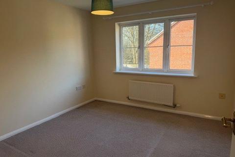 2 bedroom apartment to rent, Williams Lane, Fernwood, Newark, NG24