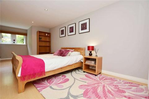 2 bedroom apartment for sale, Flat 4, St. Anns Tower, Kirkstall Lane, Leeds, West Yorkshire