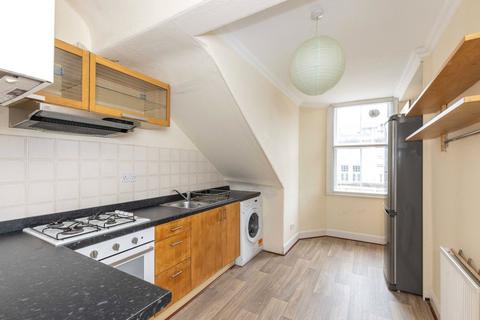 2 bedroom apartment to rent, Dublin Street, New Town, Edinburgh