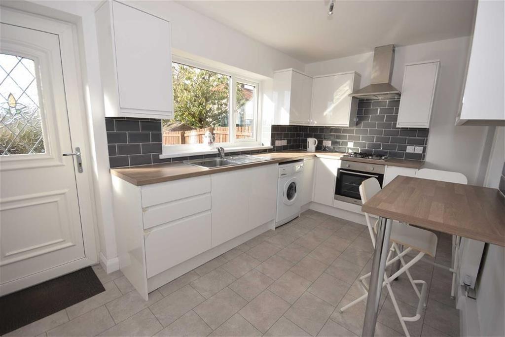 Gloucester Place, South Shields 3 bed terraced house £525 pcm (£121 pw)