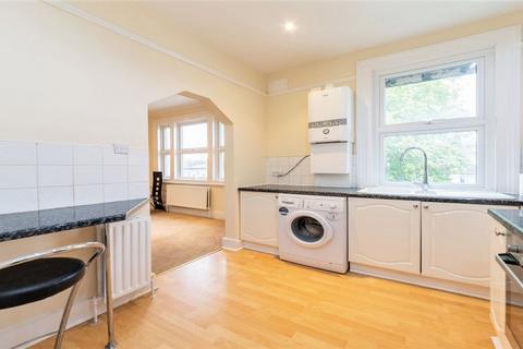 2 bedroom flat to rent, NW6