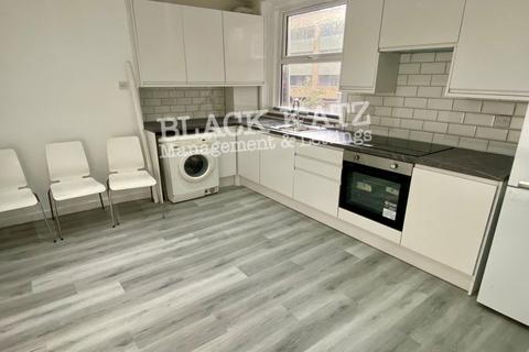 3 bedroom apartment to rent, SE17