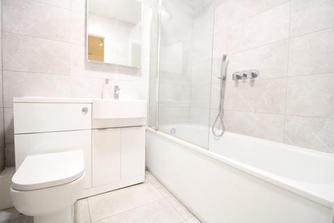 1 bedroom flat to rent, Hackney Road,London E2