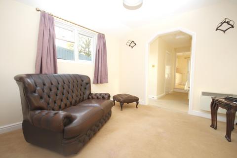 1 bedroom lodge to rent, Fullers Bungalow, Park Lane, West Grinstead RH13