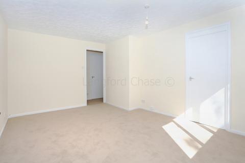 2 bedroom flat to rent - Harrier Way, Beckton, E6