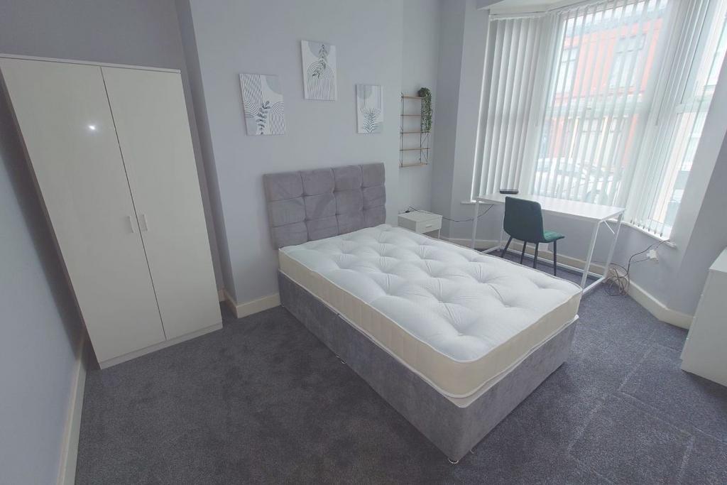 House in Liverpool - View 3
