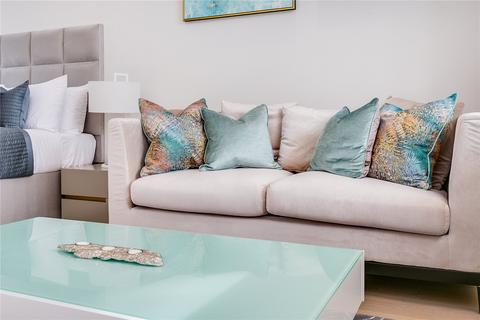 Studio to rent, Queens Gate Terrace, South Kensington, London