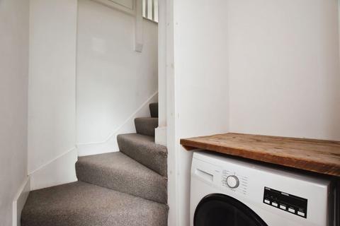 undefined, Mill Road, Salisbury              *VIDEO TOUR*