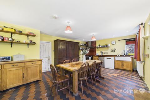 4 bedroom detached house for sale, Wetton, Ashbourne