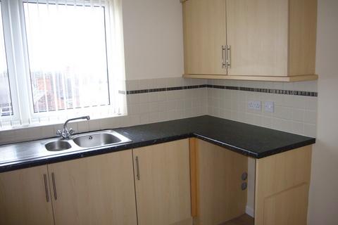 2 bedroom flat to rent, School Court, Cottingham Street, Old Goole, DN14 5SJ