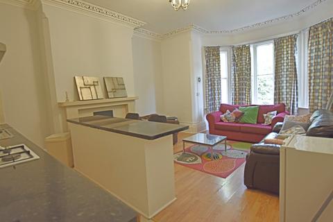5 bedroom flat to rent, Forest Fields Nottingham NG7