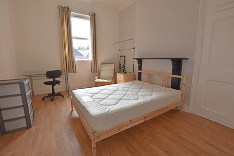 5 bedroom flat to rent, Forest Fields Nottingham NG7