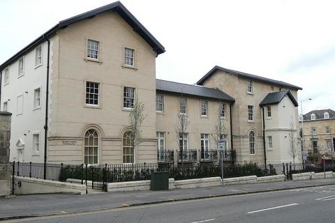 1 bedroom apartment to rent, Eldon Lodge, 16-200 Kings Road, Reading, RG1