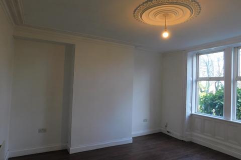 2 bedroom flat to rent, Wellfield Terrace, Windy Nook