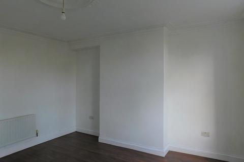 2 bedroom flat to rent, Wellfield Terrace, Windy Nook