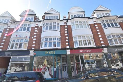 Studio to rent, South Street, Eastbourne BN21