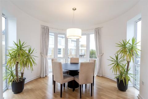 2 bedroom apartment to rent, Melliss Avenue, Richmond, Kew, Surrey, TW9