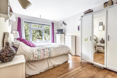 2 bedroom flat for sale, St. Johns Park, Blackheath