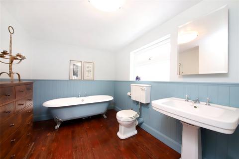 2 bedroom terraced house to rent, Elwin Street, London, E2