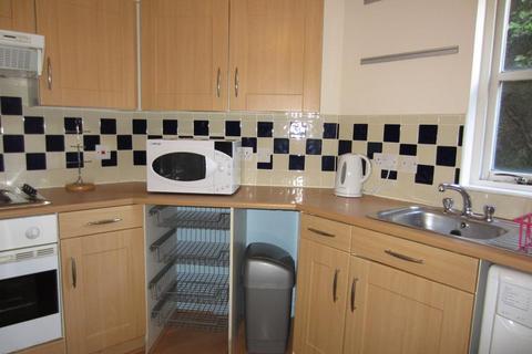 2 bedroom flat to rent, Crown Street, Aberdeen, AB11