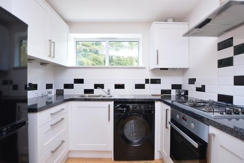 1 bedroom apartment to rent, Portsmouth Road, Godalming