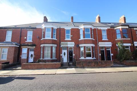 3 bedroom flat to rent, Addycombe Terrace, Newcastle Upon Tyne NE6