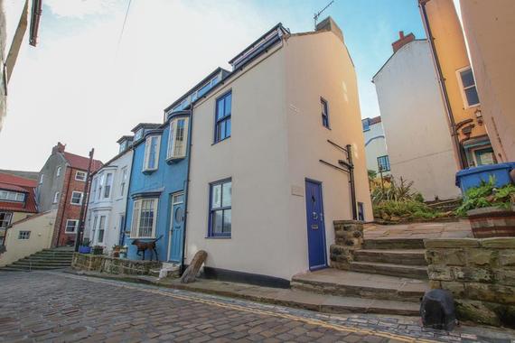 Harbour Cottage High Street Staithes 2 Bed End Of Terrace House