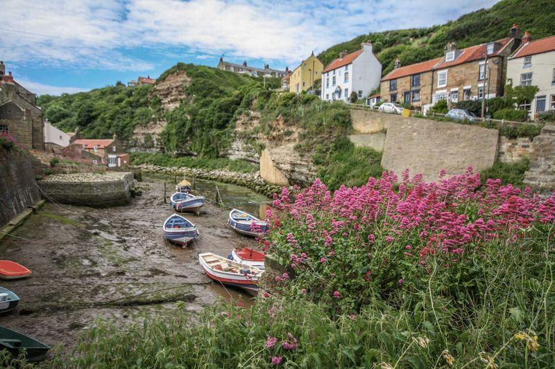 Harbour Cottage, High Street, Staithes 2 bed end of terrace house - £ ...