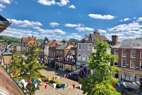 2 bedroom apartment to rent, Market Place,  Henley-on-Thames,  RG9