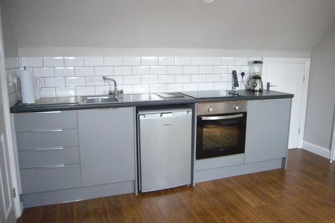 1 bedroom flat to rent, Bridgegate, Howden, Howden, East Yorkshire