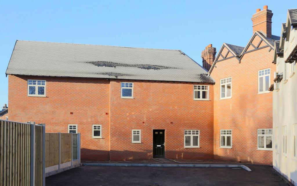Rear External View