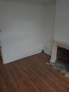 2 bedroom house to rent, Pool Road, Newfoundpool, Leic LE3