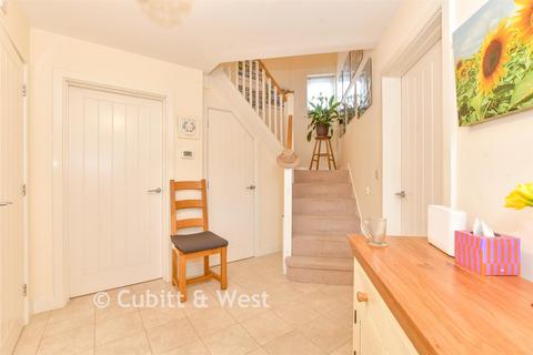 3 bedroom semi-detached house for sale, Skylark Avenue, Emsworth, Hampshire