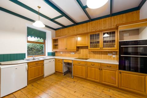 2 bedroom flat to rent, Broadstone Park, Inverness, IV2 3LA