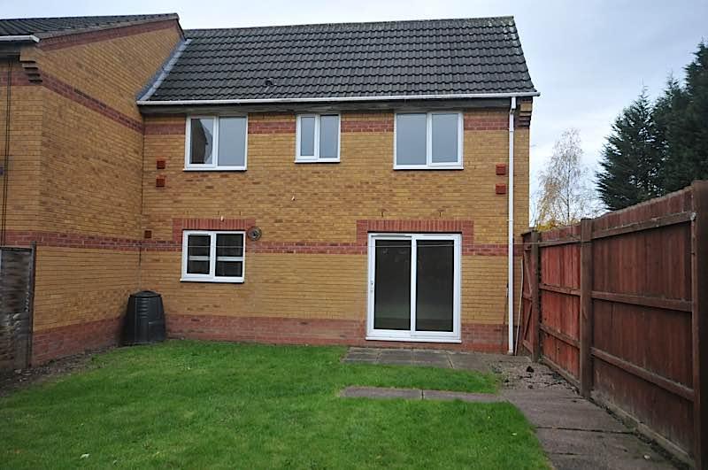 WOLLASTON Richardson Drive 2 bed house £695 pcm (£160 pw)