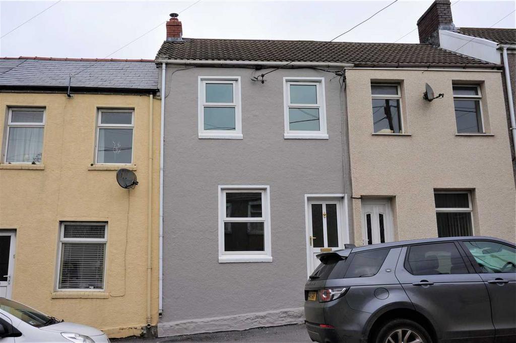 High Street, TUMBLE, Llanelli 2 bed terraced house £695 pcm (£160 pw)