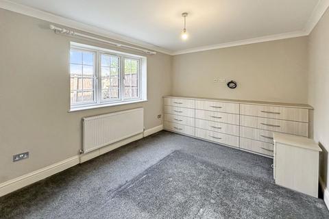 1 bedroom flat to rent, Bathurst Walk, Iver, SL0
