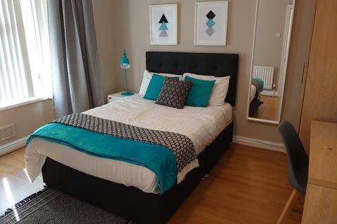 3 bedroom terraced house to rent, Connaught Rd, Kensington Fields