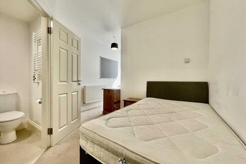 undefined, North Road East, Plymouth, Plymouth