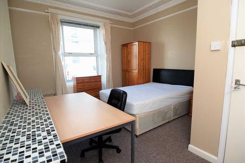 3 bedroom maisonette to rent, Radnor Street, Plymouth, Plymouth