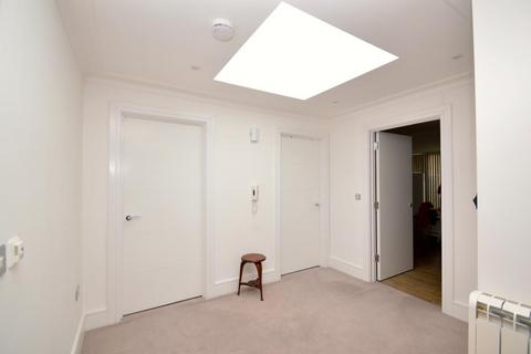 undefined, Acre Passage, Windsor