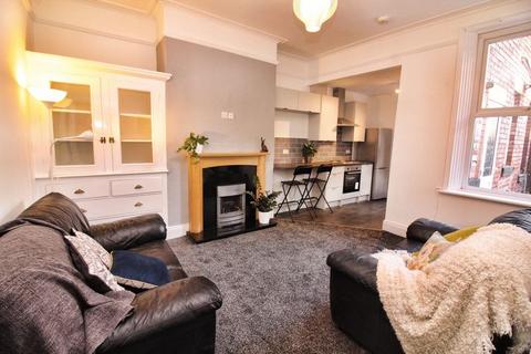 2 bedroom ground floor flat to rent, Albemarle Avenue, Newcastle Upon Tyne NE2