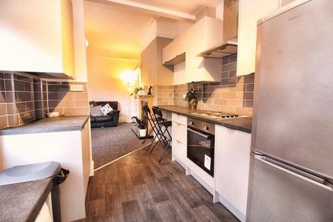 2 bedroom ground floor flat to rent, Albemarle Avenue, Newcastle Upon Tyne NE2