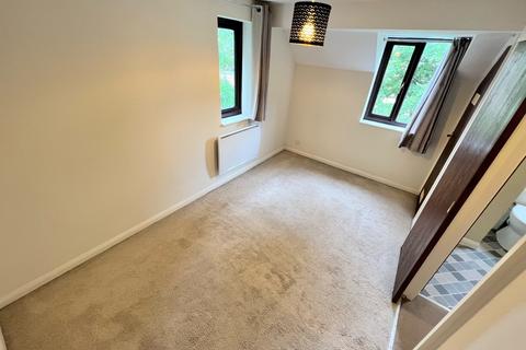 1 bedroom end of terrace house to rent, Bracken Bank, Basingstoke RG24