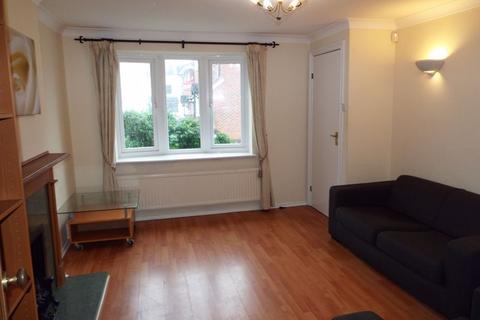 2 bedroom end of terrace house to rent, Heeley Road, Selly Oak, Birmingham, B29 6EZ