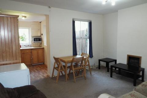 3 bedroom terraced house to rent, Lottie Road, Selly Oak, Birmingham, B29 6JZ