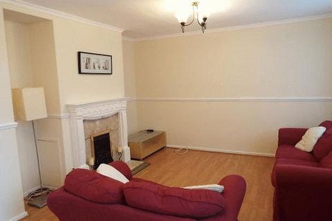 3 bedroom maisonette to rent, 95 Gibbins Road, Selly Oak, Birmingham, B29 6PN