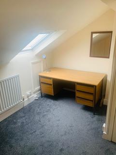 1 bedroom in a house share to rent, Room 44 - Acorn House, Russell Terrace,CV31 1HE